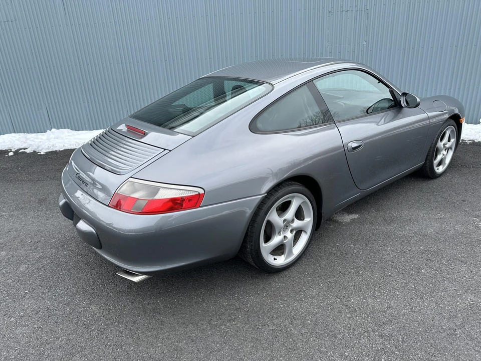 2004 Porsche 996 Carrera - Image 25 of 31