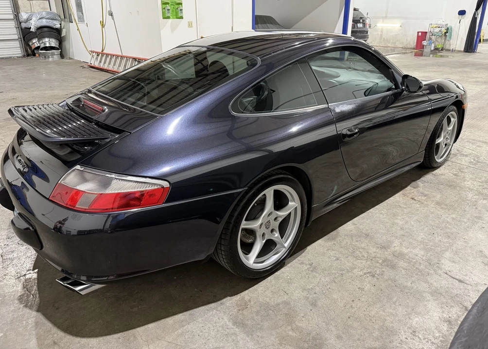 2004 Porsche 996 Carrera - Image 28 of 31