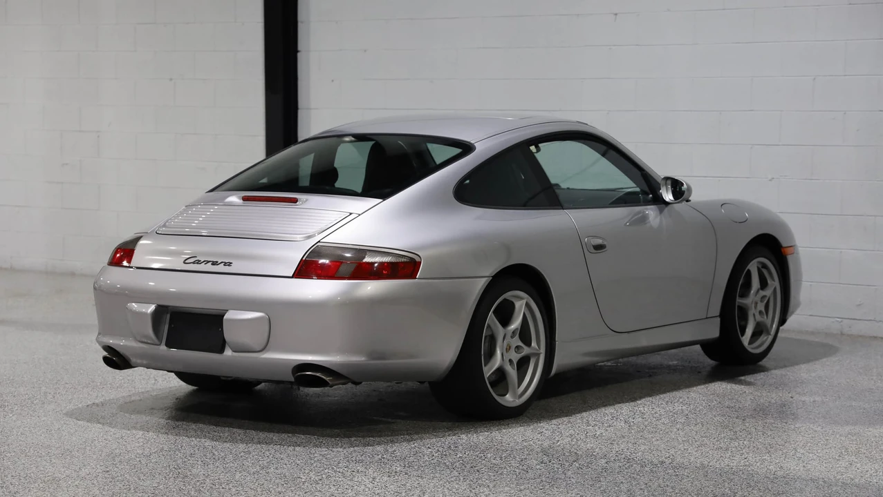 2004 Porsche 996 Carrera - Image 18 of 31