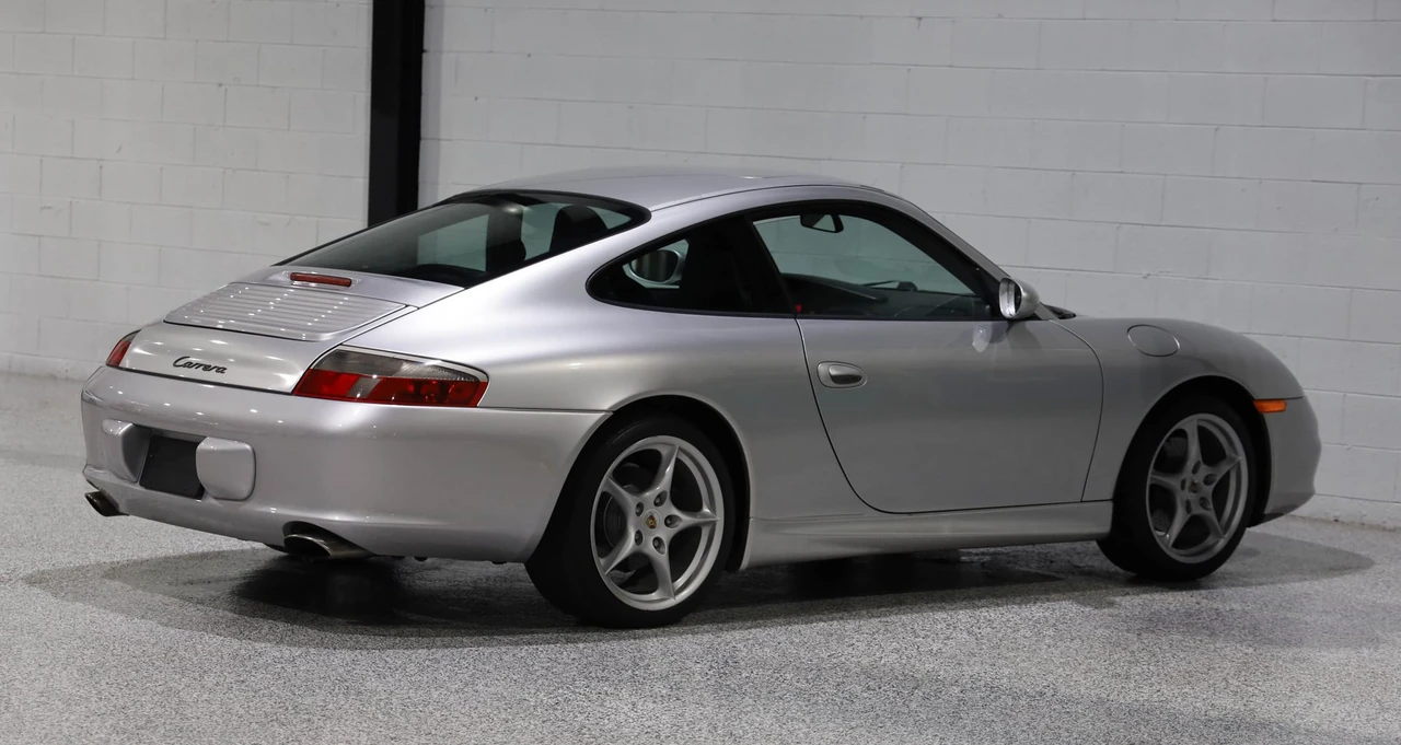 2004 Porsche 996 Carrera - Image 19 of 31