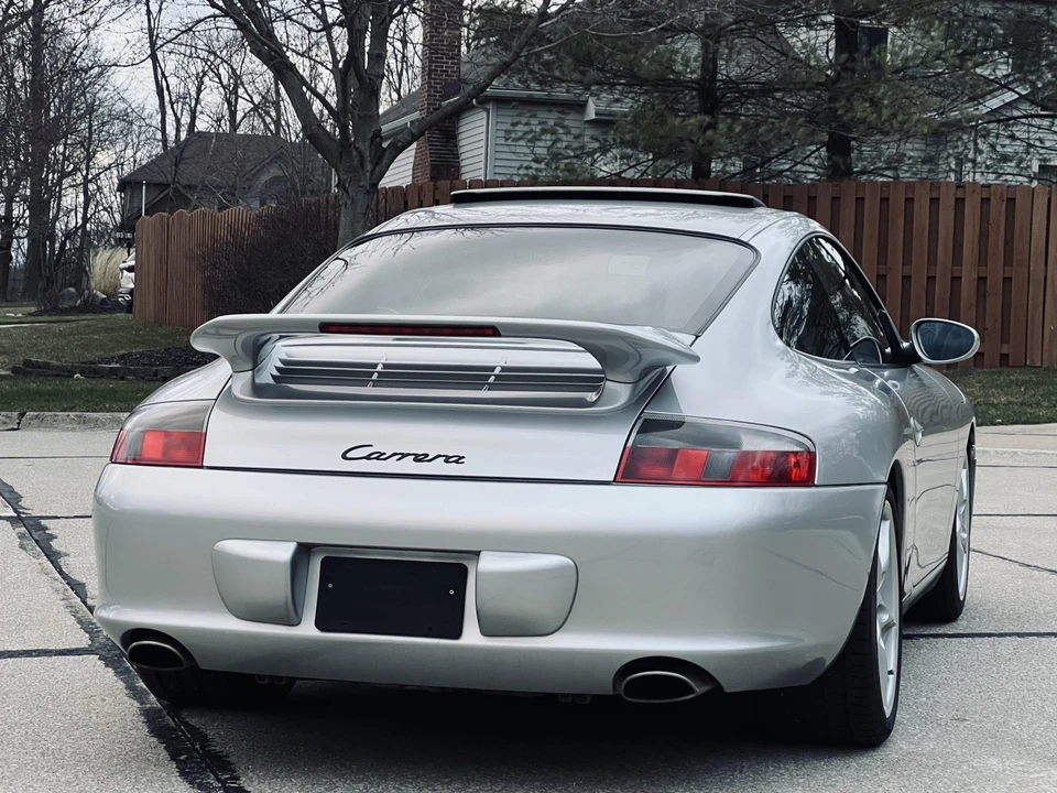 2004 Porsche 996 Carrera - Image 27 of 31