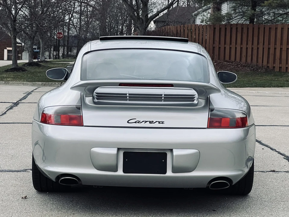 2004 Porsche 996 Carrera - Image 23 of 31