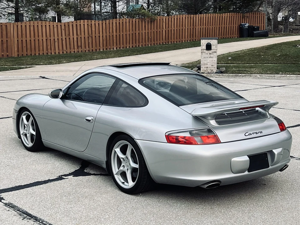 2004 Porsche 996 Carrera - Image 16 of 31