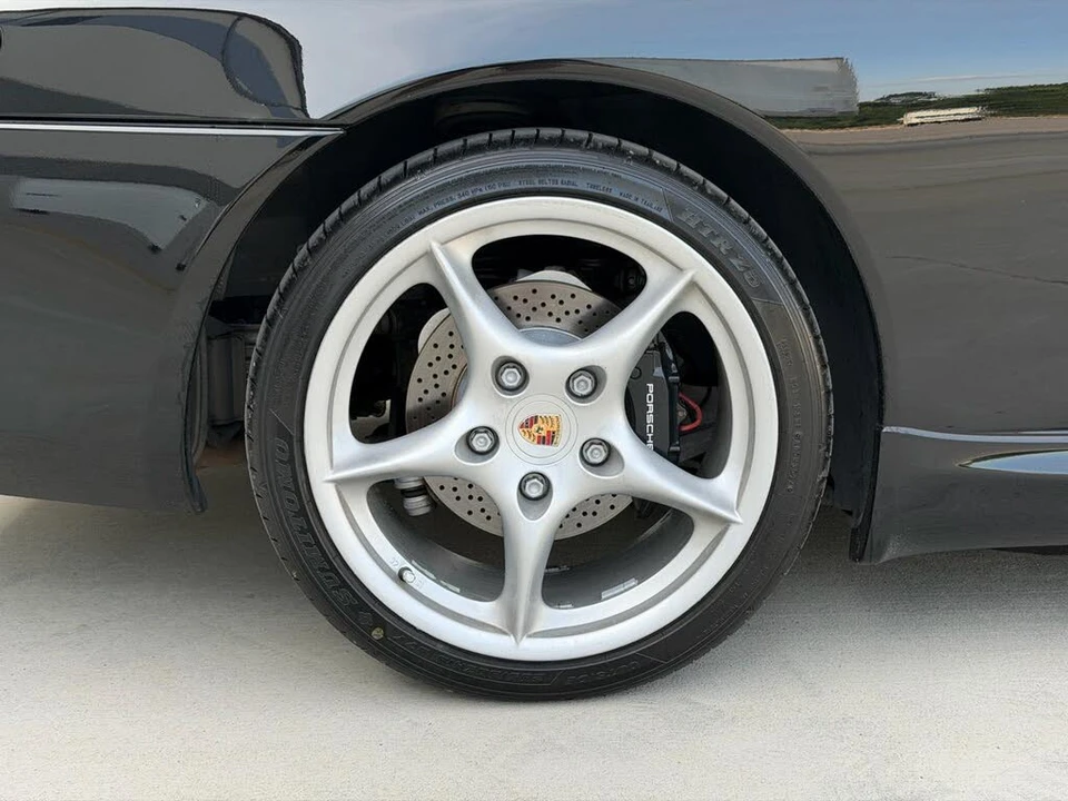 2004 Porsche 996 Carrera - Image 8 of 31