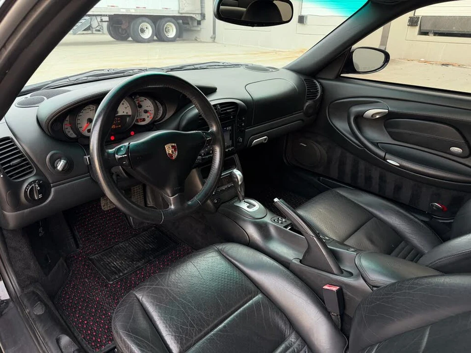 2004 Porsche 996 Carrera - Image 26 of 31