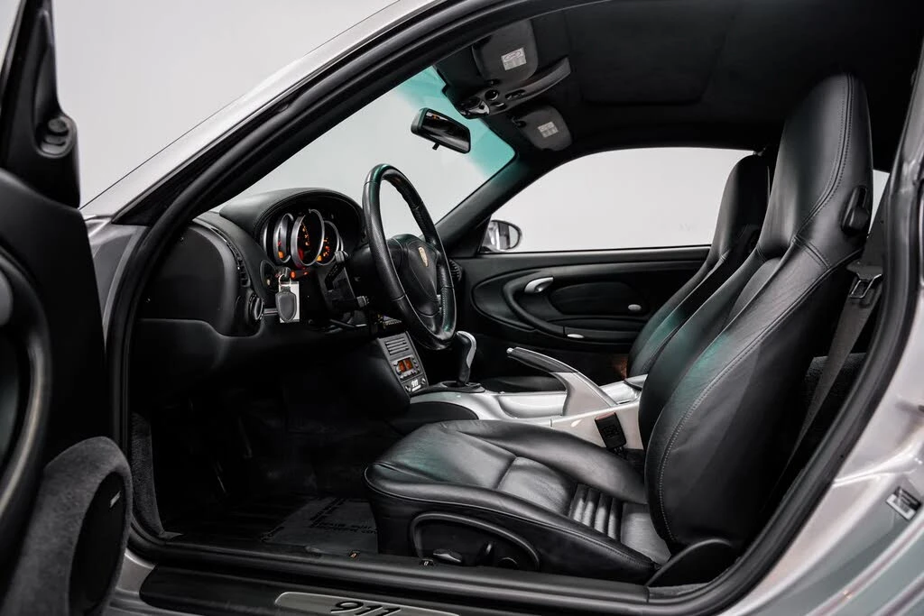 2004 Porsche 996 Carrera - Image 19 of 31