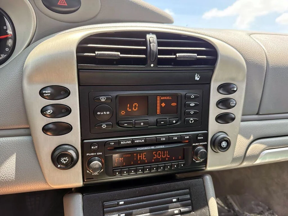 2004 Porsche 996 Carrera - Image 22 of 25