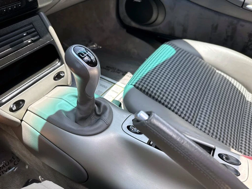2004 Porsche 996 Carrera - Image 23 of 25