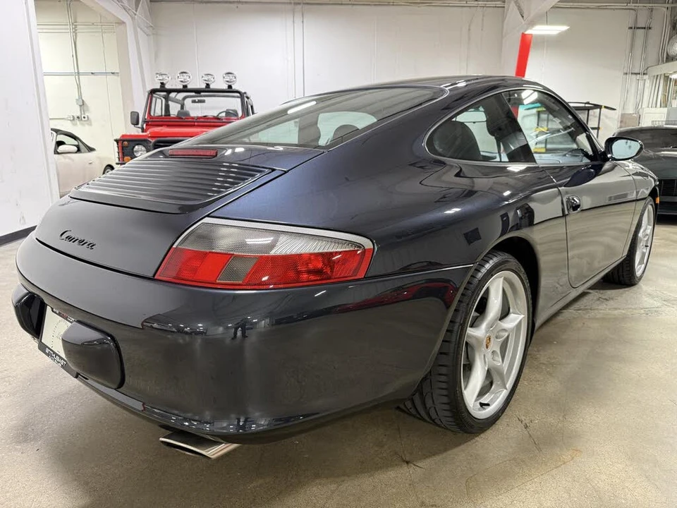 2004 Porsche 996 Carrera - Image 5 of 31