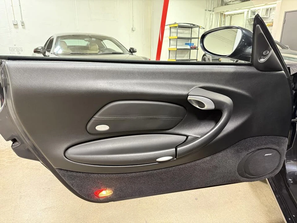 2004 Porsche 996 Carrera - Image 17 of 31