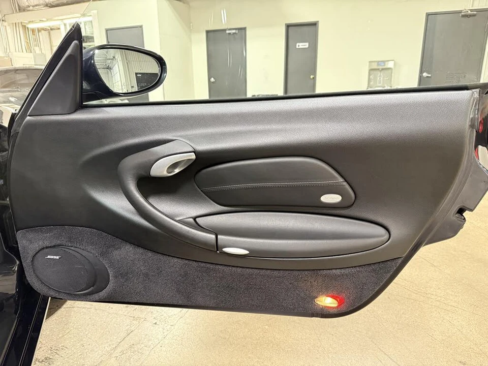 2004 Porsche 996 Carrera - Image 23 of 31