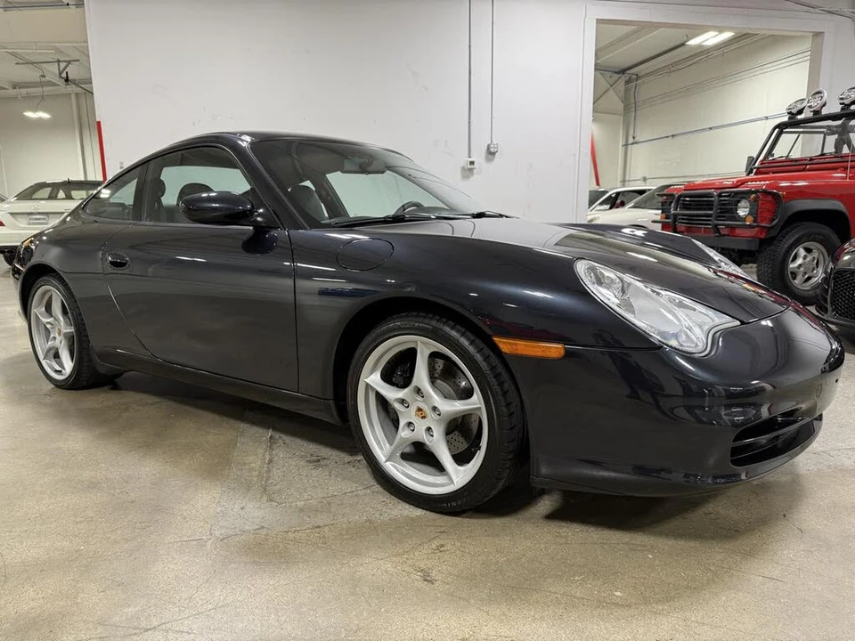 2004 Porsche 996 Carrera - Image 2 of 31