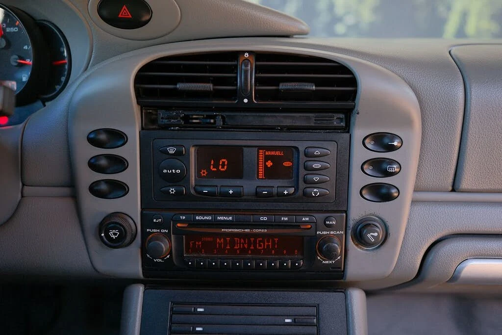 2004 Porsche 996 Carrera - Image 20 of 31