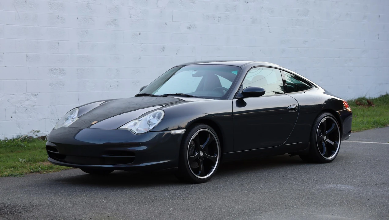 2004 Porsche 996 Carrera - Image 9 of 31