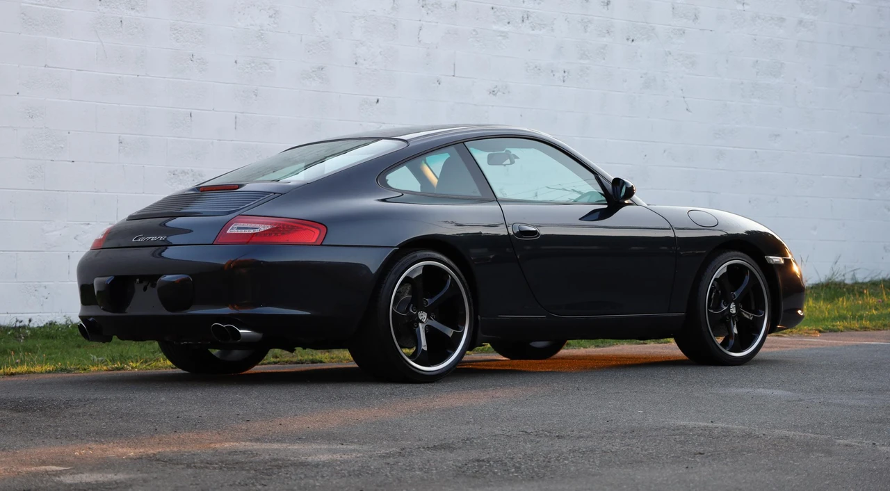 2004 Porsche 996 Carrera - Image 12 of 31