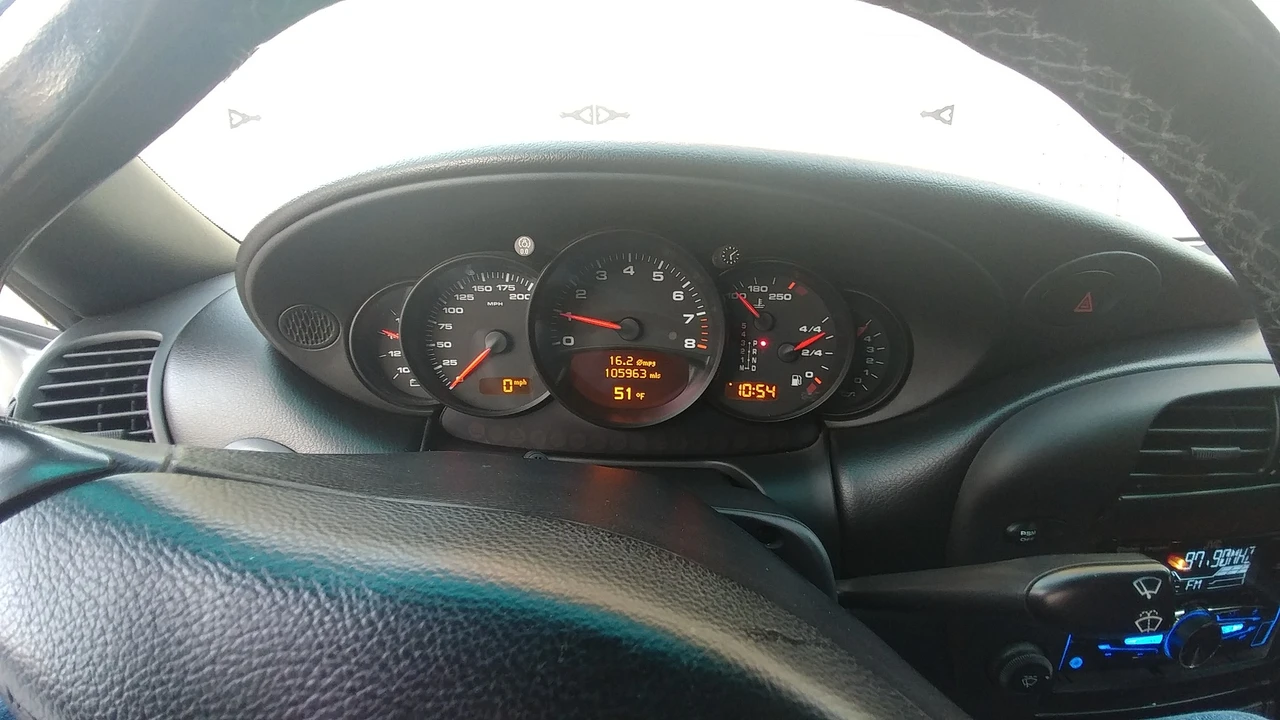 2004 Porsche 996 Carrera - Image 19 of 31