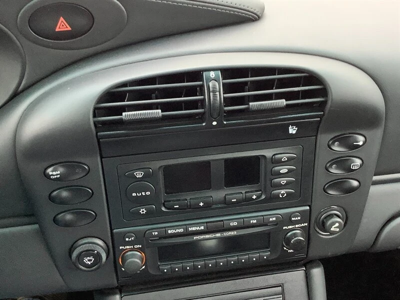 2004 Porsche 996 Carrera - Image 14 of 31