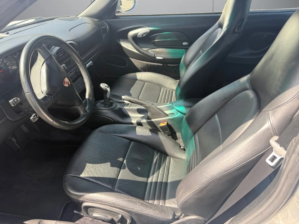 2004 Porsche 996 Carrera - Image 10 of 23