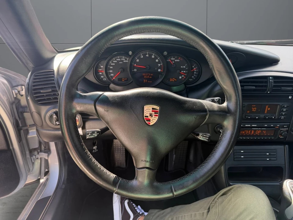 2004 Porsche 996 Carrera - Image 13 of 23