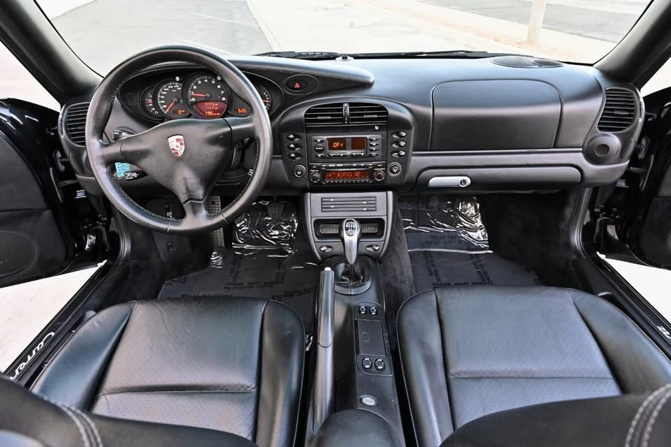 2004 Porsche 996 Carrera - Image 19 of 20