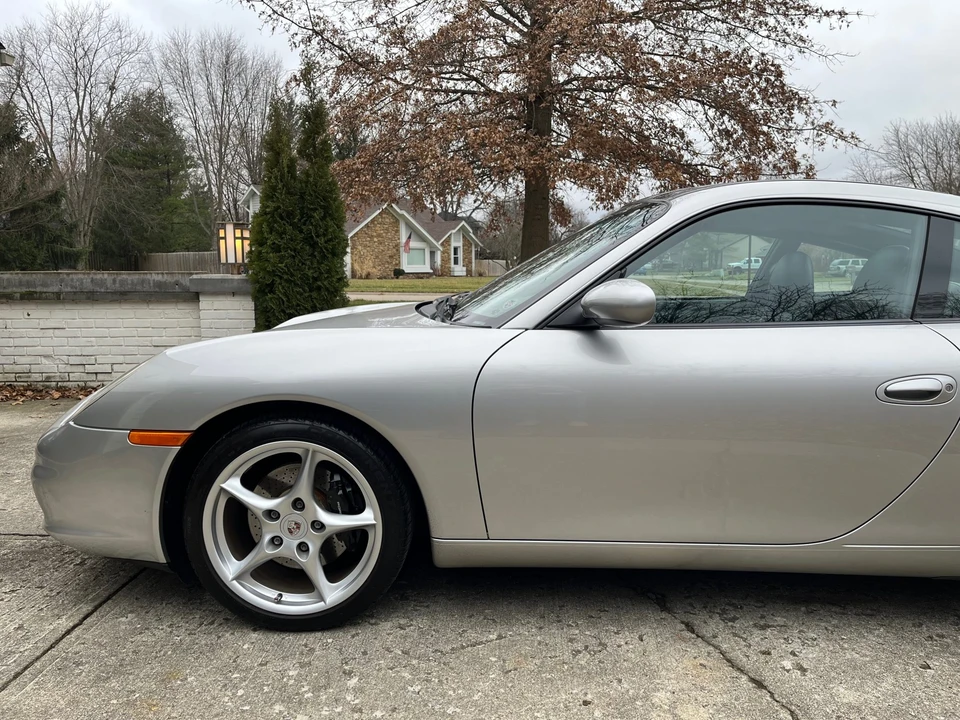 2004 Porsche 996 Carrera - Image 29 of 31