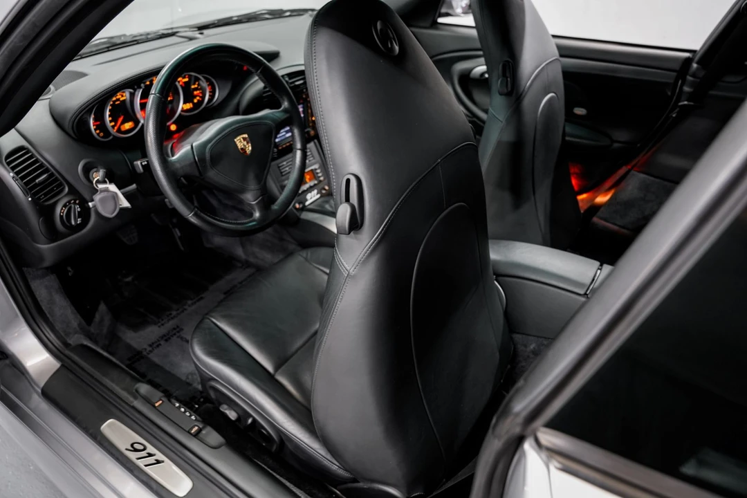 2004 Porsche 996 Carrera - Image 21 of 31
