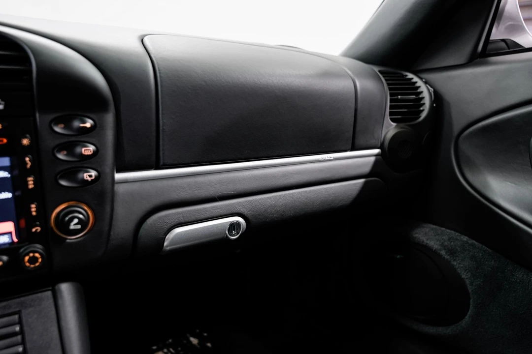 2004 Porsche 996 Carrera - Image 17 of 31