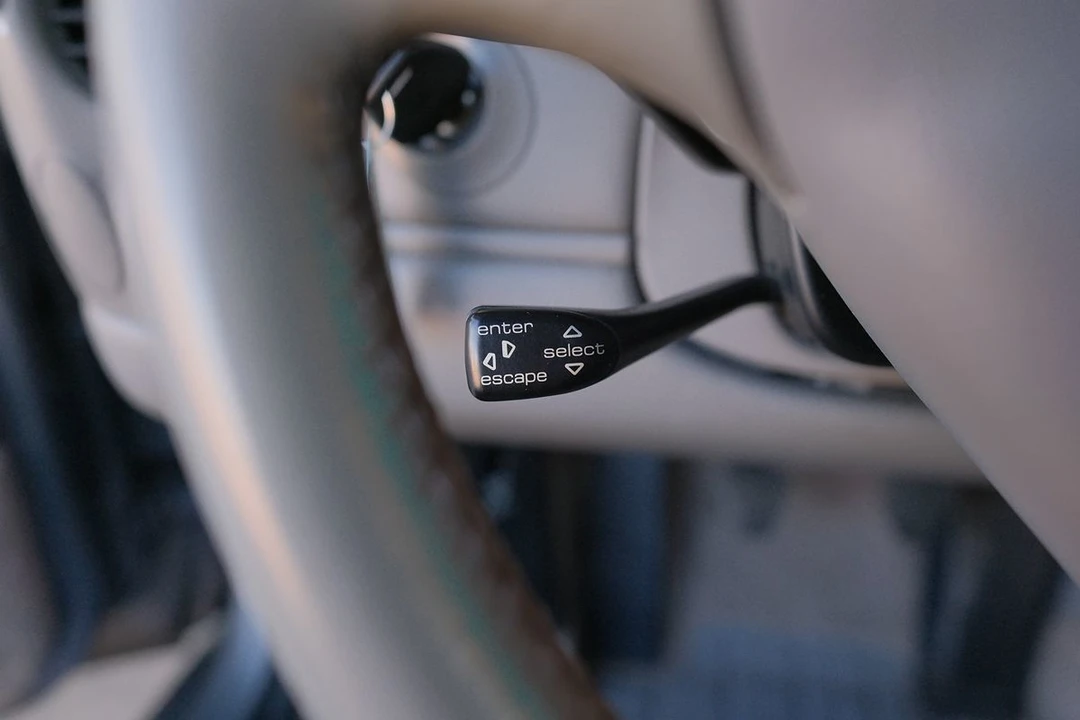2004 Porsche 996 Carrera - Image 17 of 31