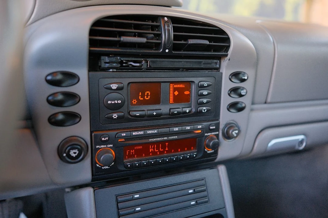 2004 Porsche 996 Carrera - Image 20 of 31