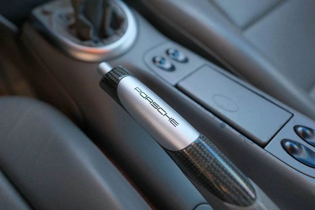 2004 Porsche 996 Carrera - Image 27 of 31