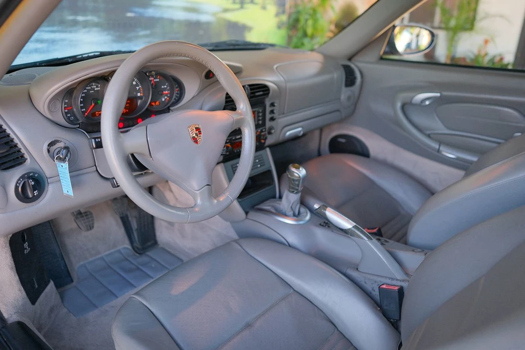 2004 Porsche 996 Carrera - Image 14 of 31