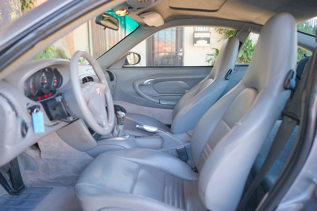 2004 Porsche 996 Carrera - Image 12 of 31