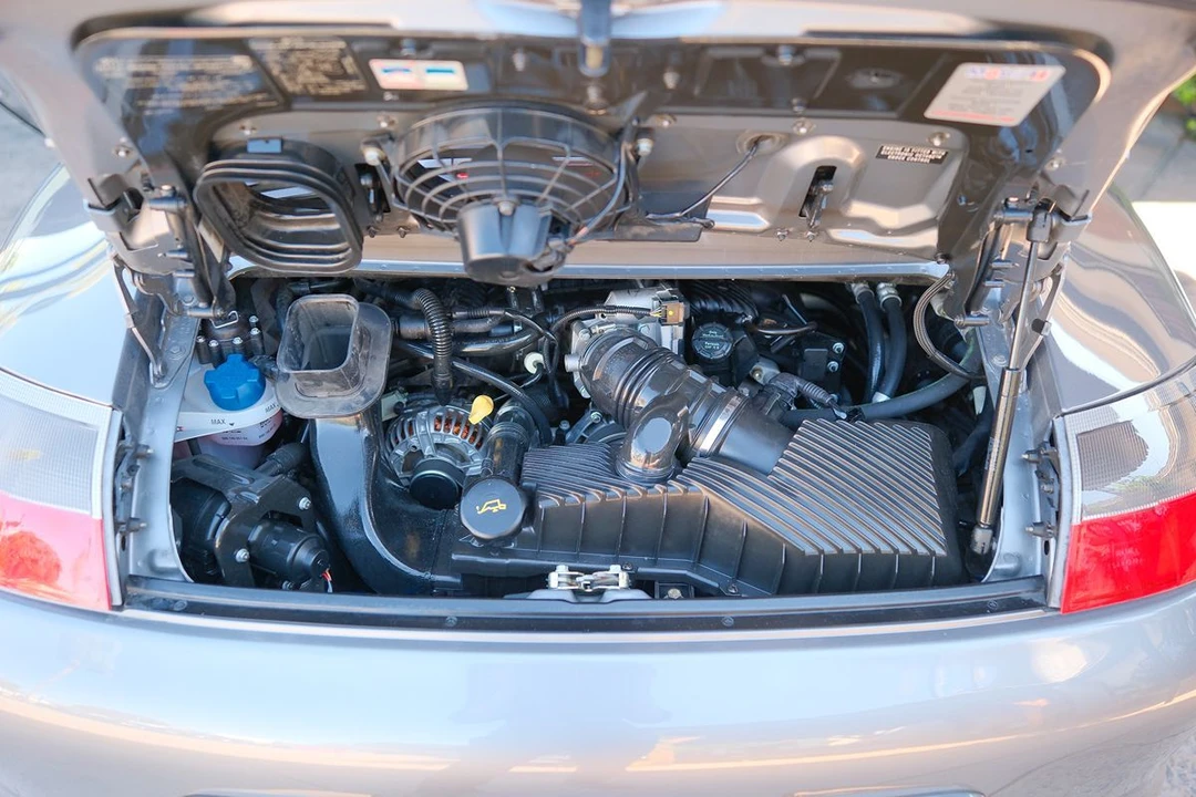 2004 Porsche 996 Carrera - Image 9 of 31
