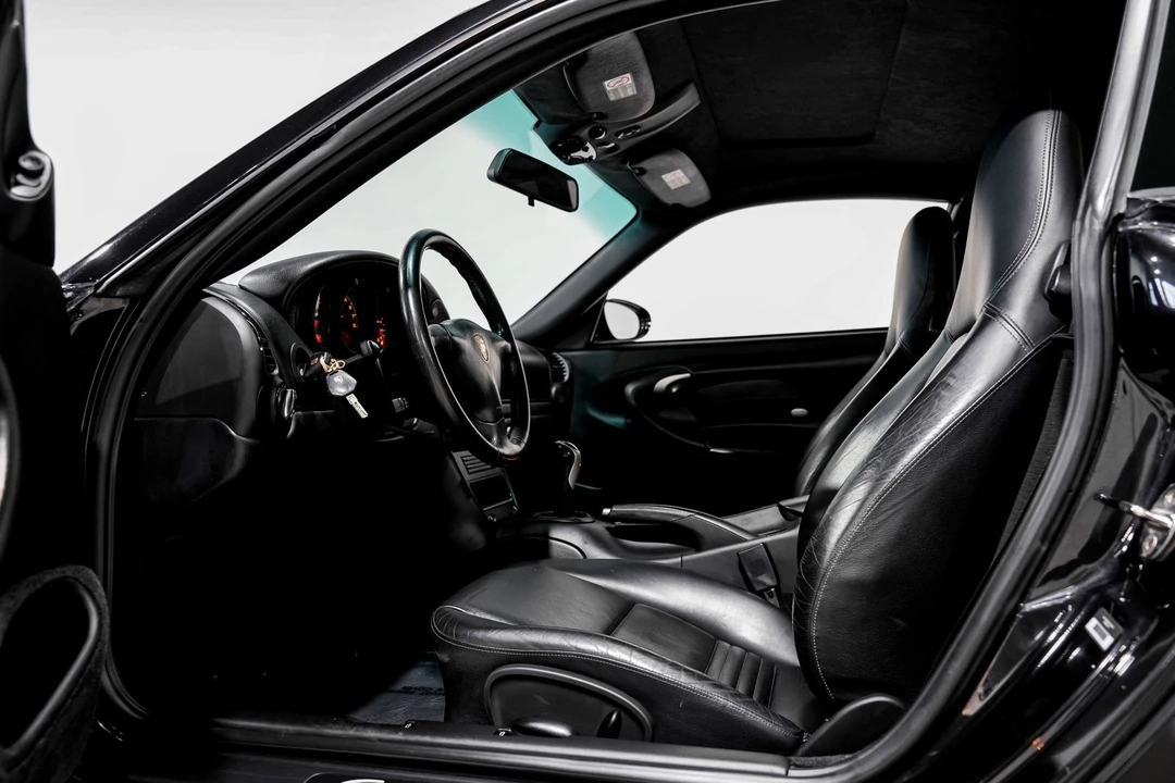 2004 Porsche 996 Carrera - Image 16 of 31