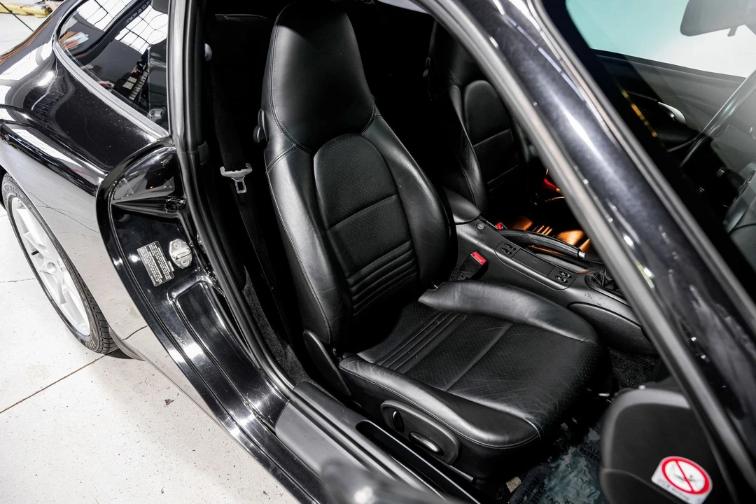 2004 Porsche 996 Carrera - Image 24 of 31