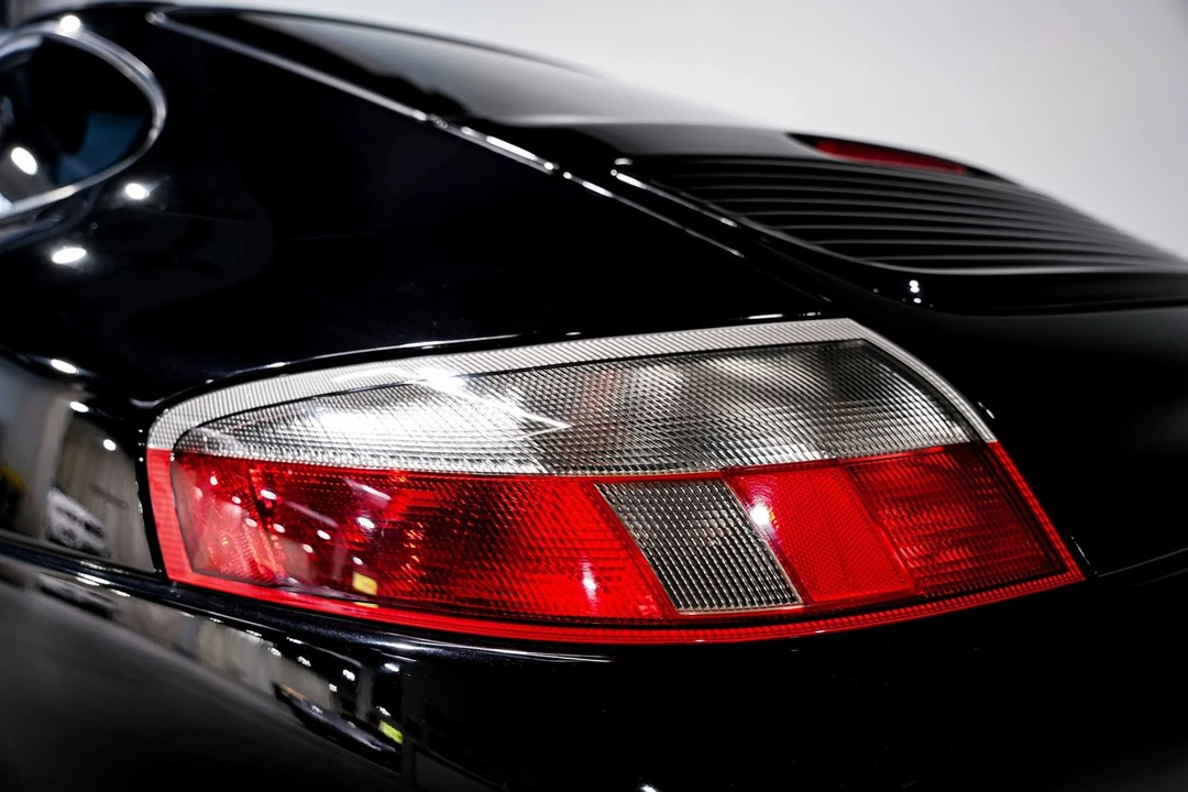 2004 Porsche 996 Carrera - Image 30 of 31
