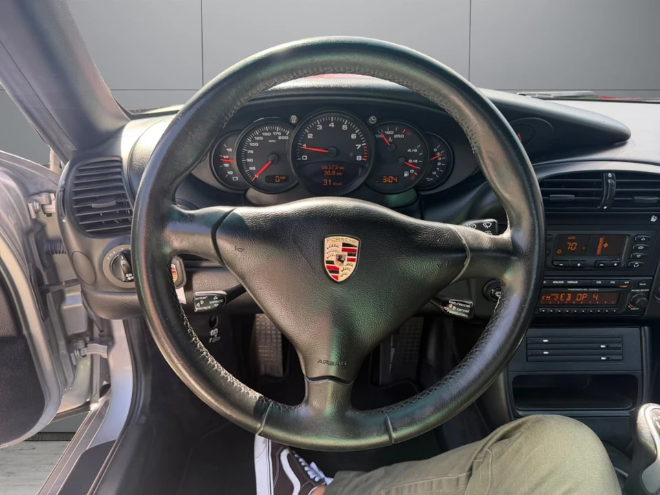 2004 Porsche 996 Carrera - Image 14 of 24