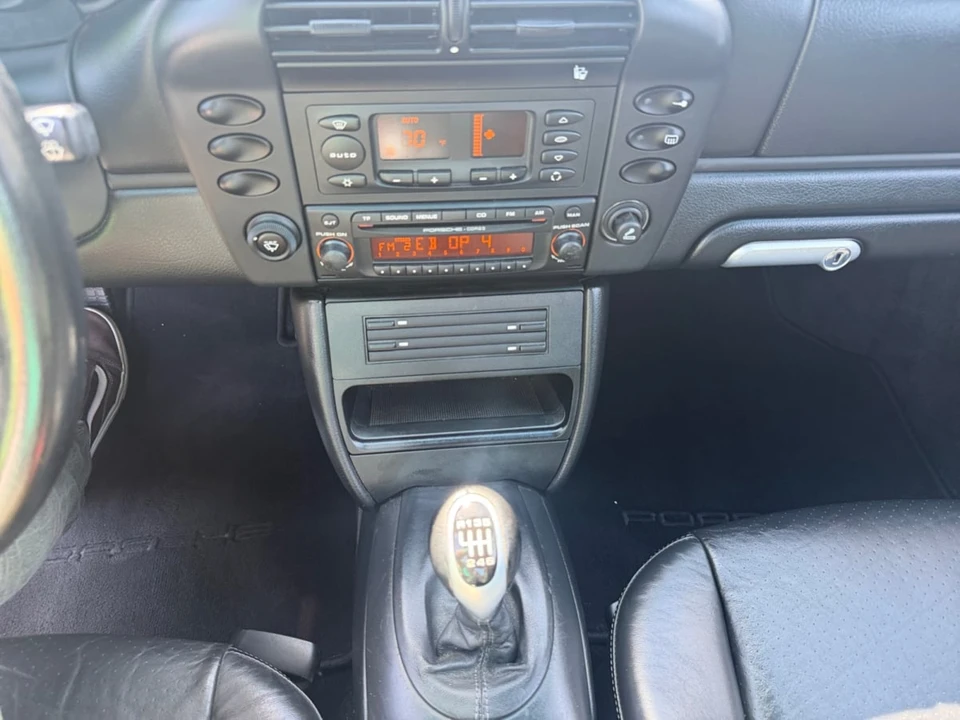 2004 Porsche 996 Carrera - Image 16 of 24