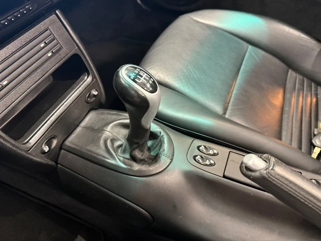 2004 Porsche 996 Carrera - Image 8 of 15