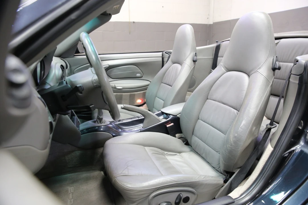2004 Porsche 996 Carrera - Image 10 of 31