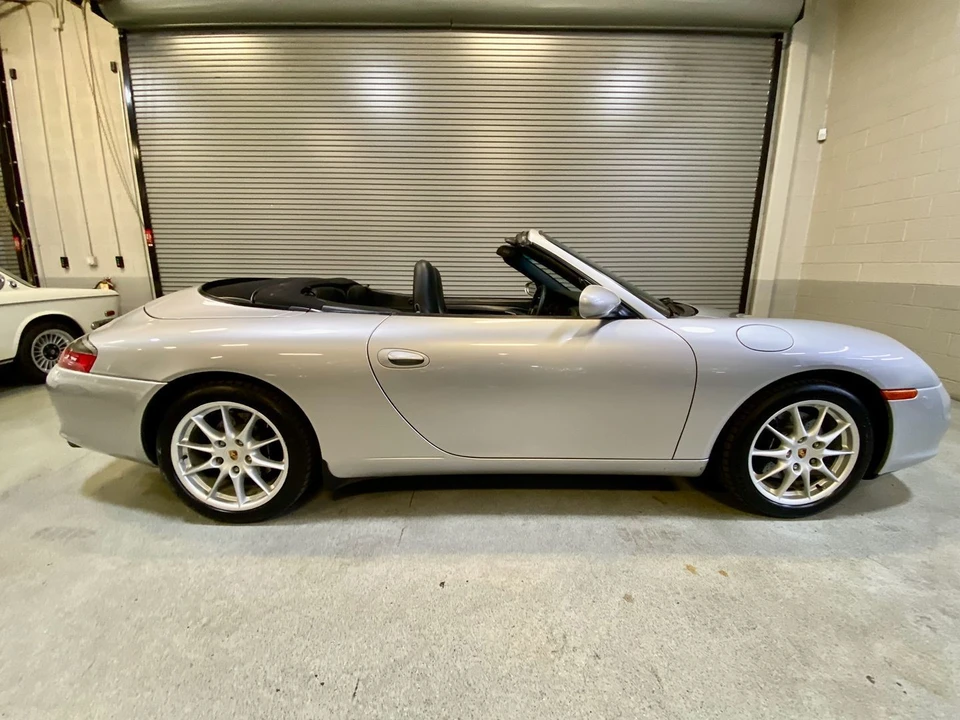 2004 Porsche 996 Carrera - Image 10 of 31