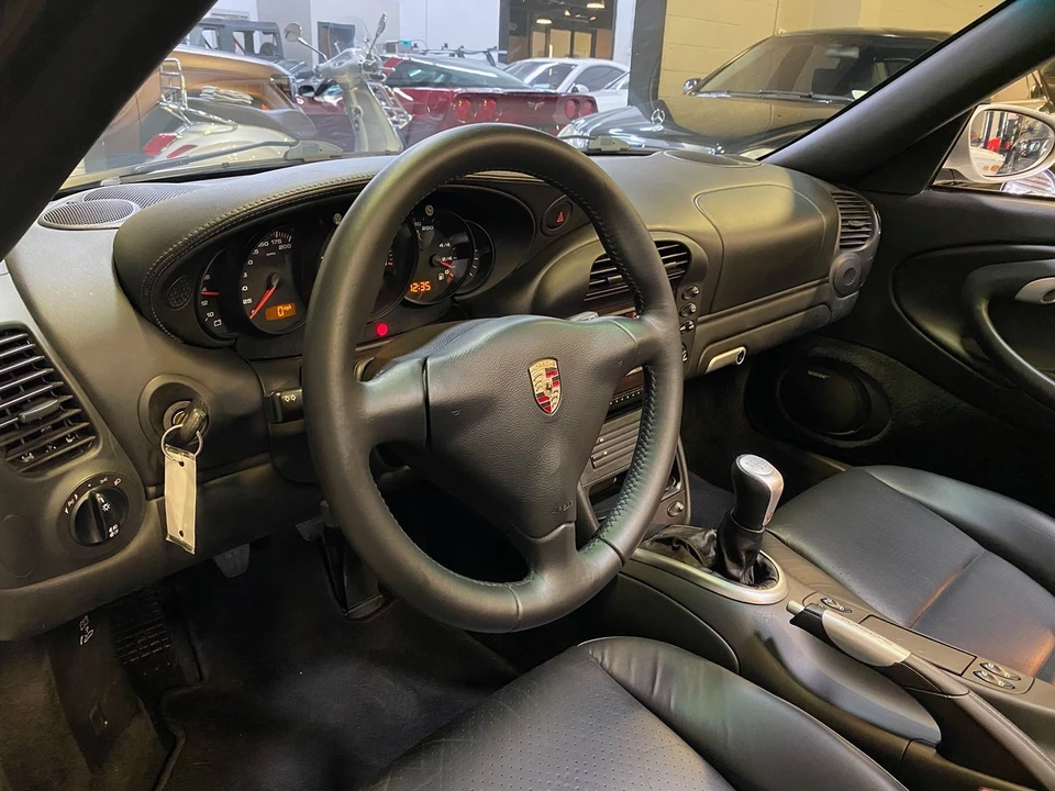 2004 Porsche 996 Carrera - Image 11 of 31