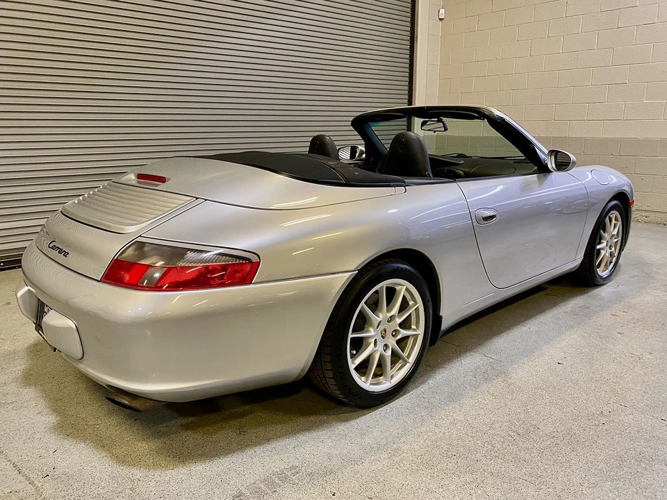 2004 Porsche 996 Carrera - Image 9 of 31