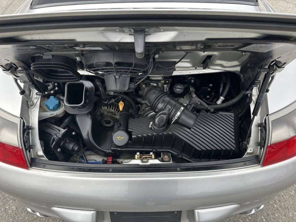 2004 Porsche 996 Carrera - Image 26 of 31