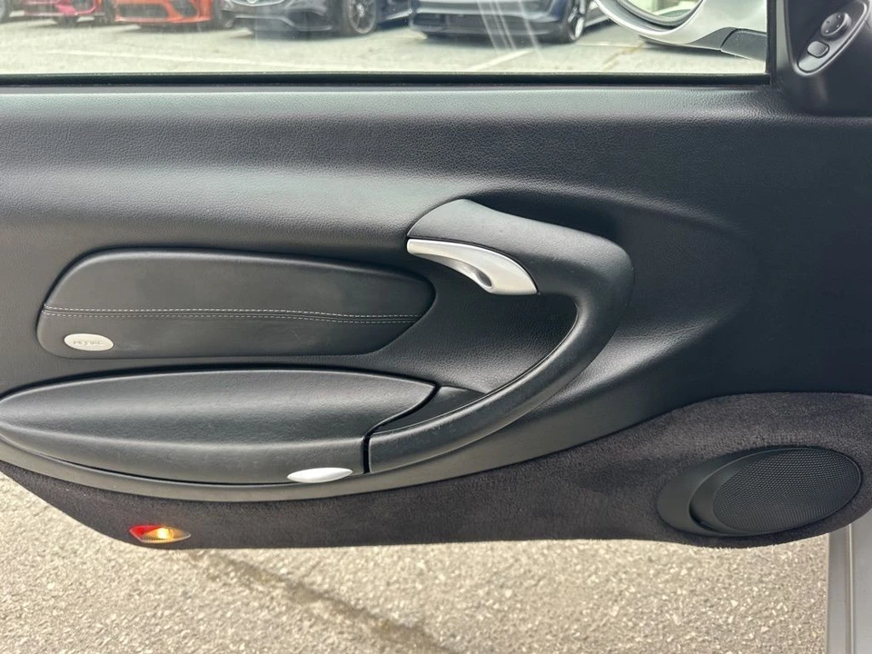 2004 Porsche 996 Carrera - Image 24 of 31