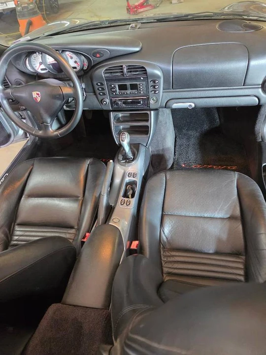 2004 Porsche 996 Carrera - Image 10 of 23