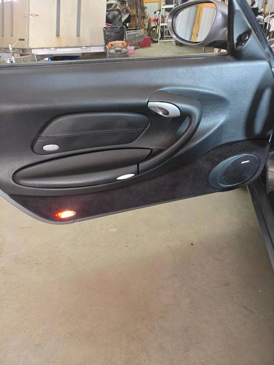 2004 Porsche 996 Carrera - Image 9 of 23
