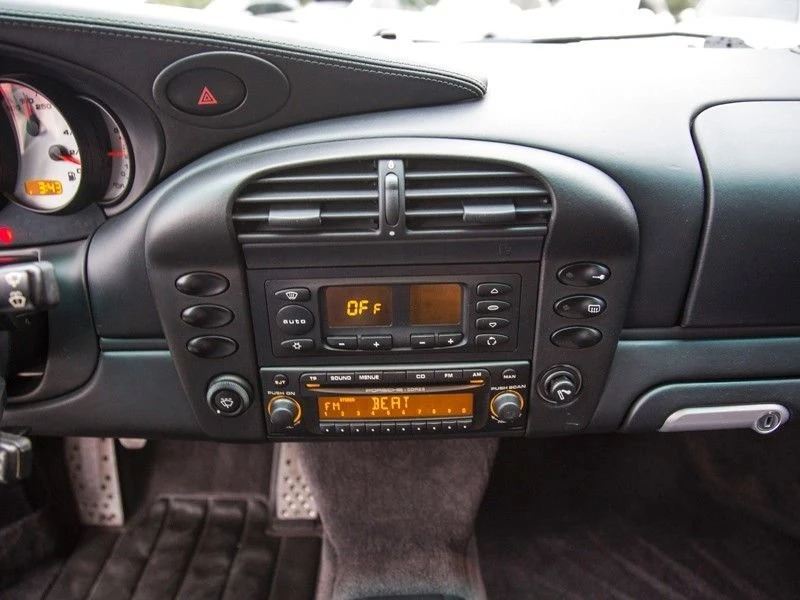 2004 Porsche 996 GT3 - Image 16 of 23