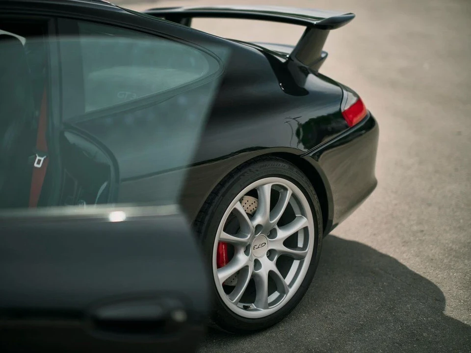 2004 Porsche 996 GT3 - Image 18 of 21