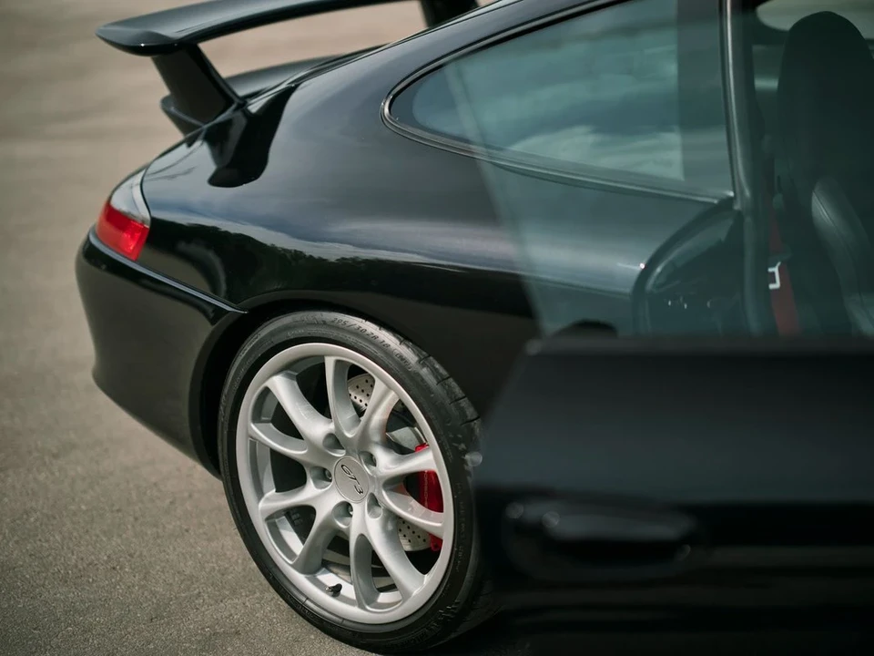 2004 Porsche 996 GT3 - Image 15 of 21